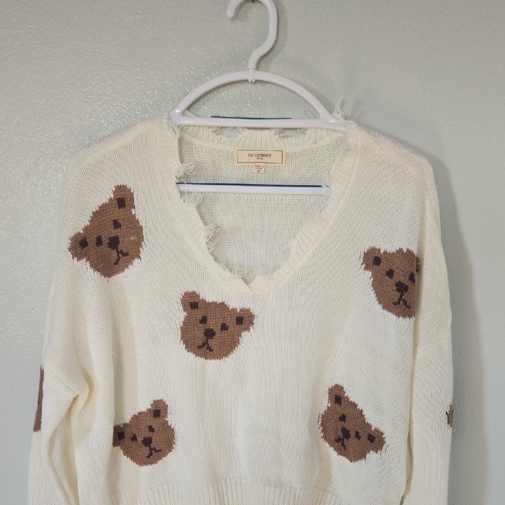 No Comment | Cream Distressed Teddy Bear Sweater Size Medium